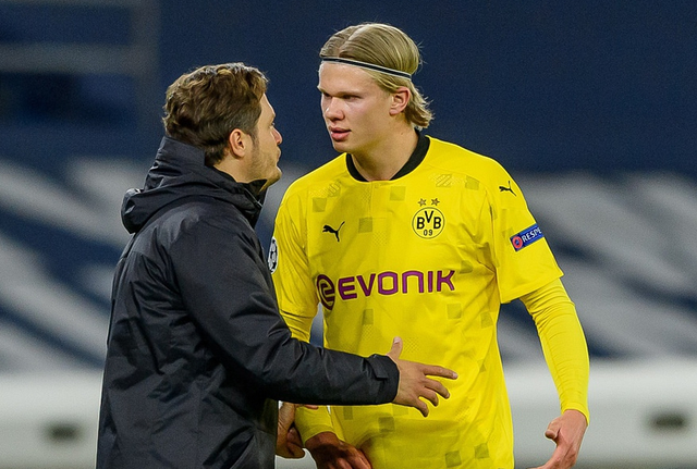 不是点球！英超官方：查洛巴撞倒戈登属护球动作，因此未判点（英超官方：查洛巴与戈登的接触系护球动作，未判点球）