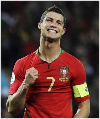 中场多次制造威胁，表现亮点突出