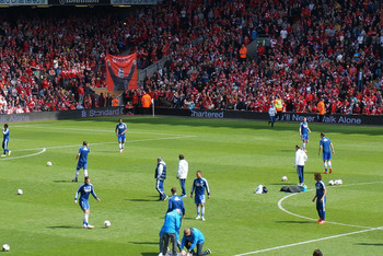 亚冠焦点：布里兰主场死磕江原FC，谁能抢占出线先机？（亚冠重头戏：布里兰主场硬碰江原FC，谁能抢得出线先手？）