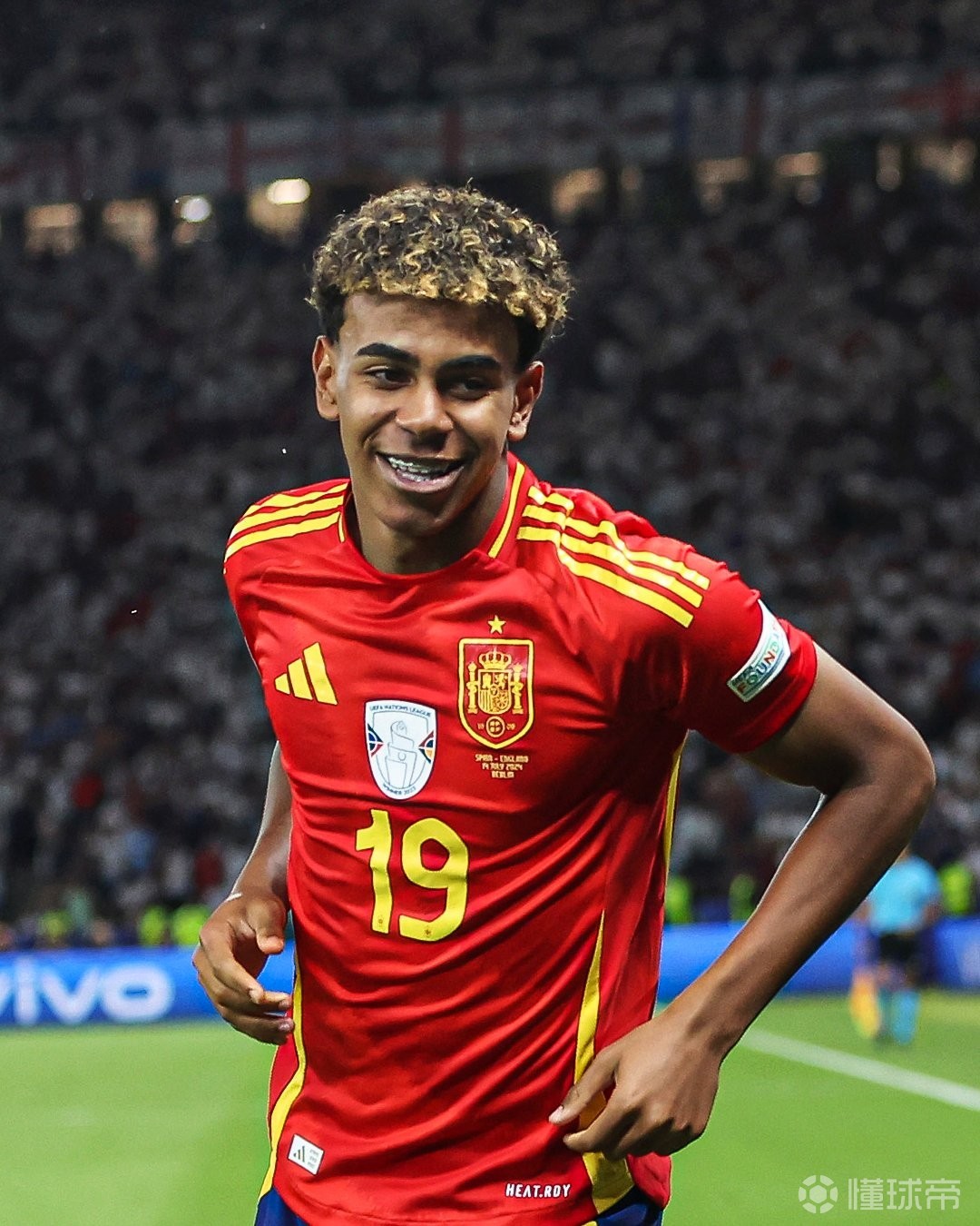 澳超半场：尤尔曼进球被吹，惠灵顿凤凰0-0麦克阿瑟FC（澳超半场：尤尔曼破门被判无效，惠灵顿凤凰与麦克阿瑟FC暂0-0）