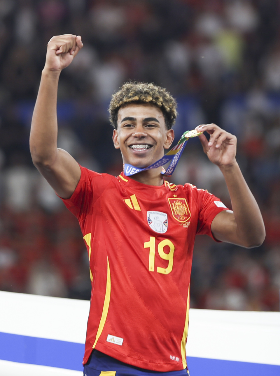 夏普：我认为奥纳纳不会回曼联了；希望拉门斯能保持好的状态