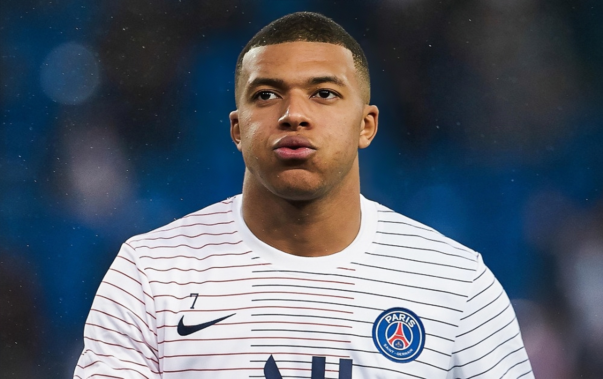 拜亚：C罗是所有人的榜样；大罗就像野兽各方面都远超常人（拜亚：C罗堪为众人楷模；大罗如猛兽般全方位超越常人）