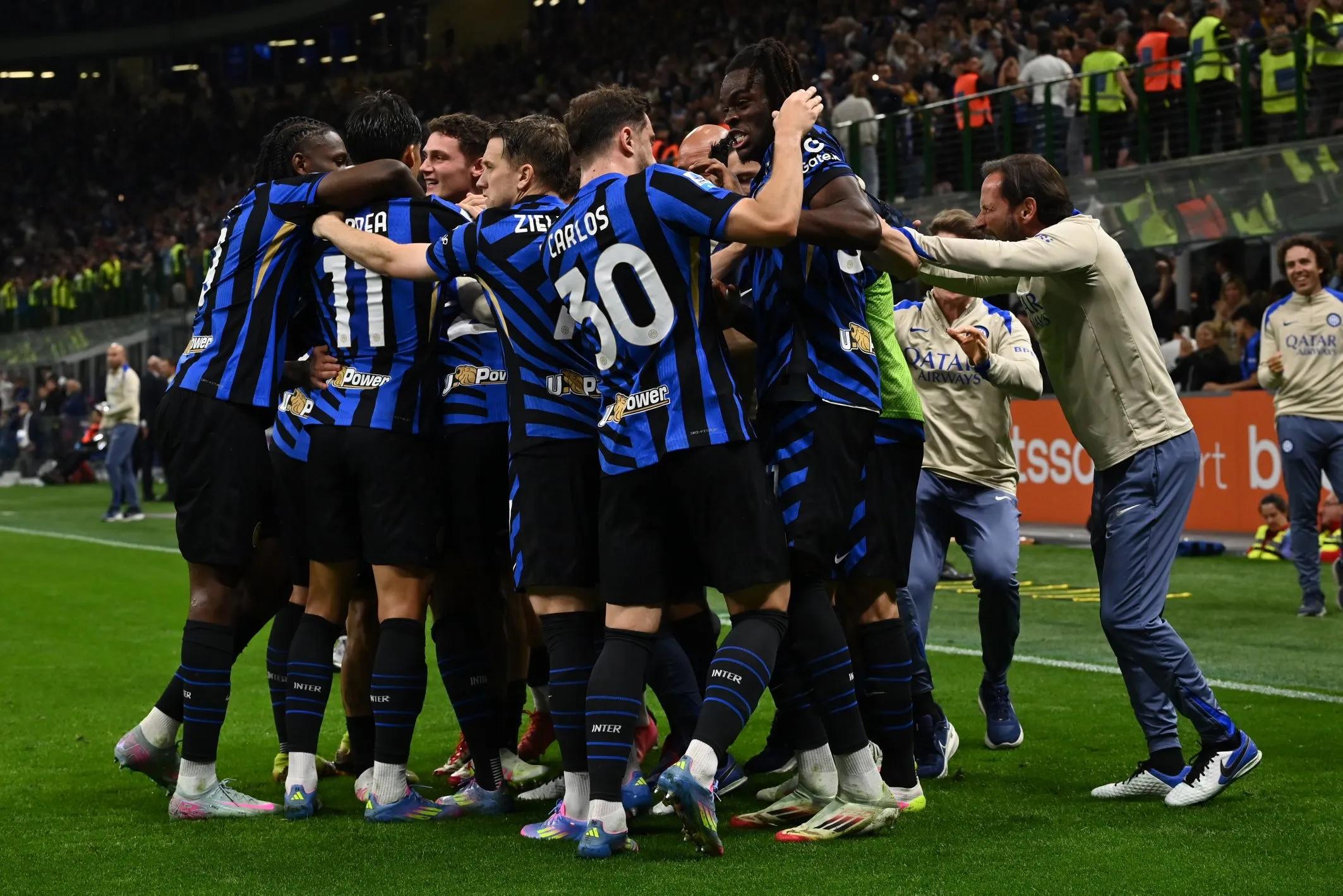 澳超战报：鲁弗、纳贾林破门，惠灵顿凤凰2-1阿德莱德联